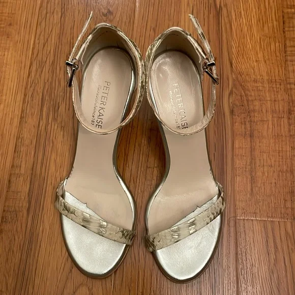 3 for $25! Peter Kaiser Leather snake print Sandals, US size 7 (u.k‎ size 4.5)