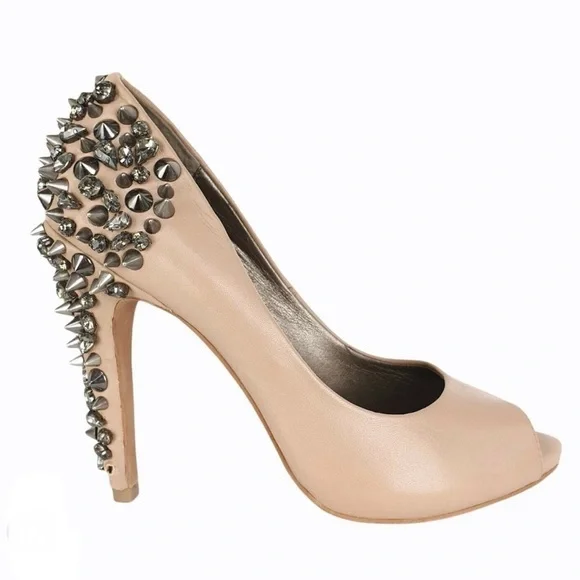 Sam Edelman Lorissa Spiked Pump Nude Leather size 10