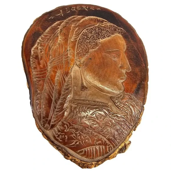 Jewelry Box Small Excellent Vintage Hand Carved Algerie Wood Bark Trinket Box