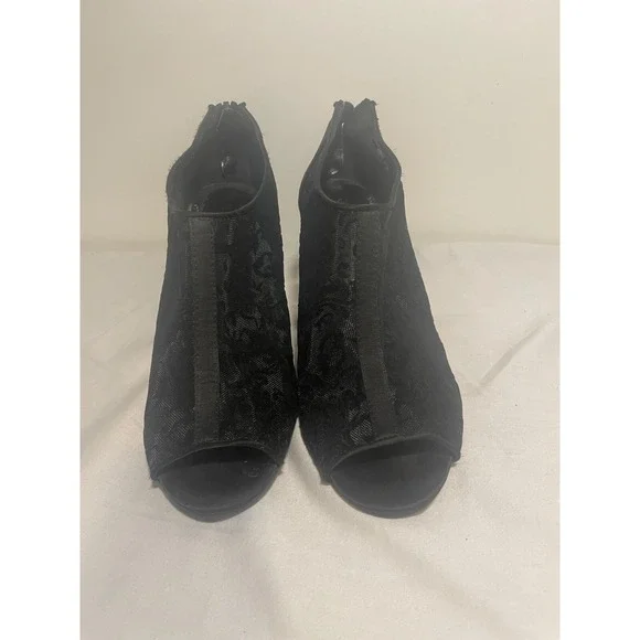 Dressbarn Carissa‎ Sz 8M Black Sexy Lace Peep Open Toe Zip-UP High Heels