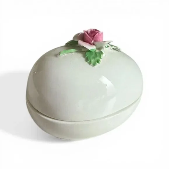 Golden Crown E&R Vintage England Rose Detail Trinket Egg Porcelain Pill Box