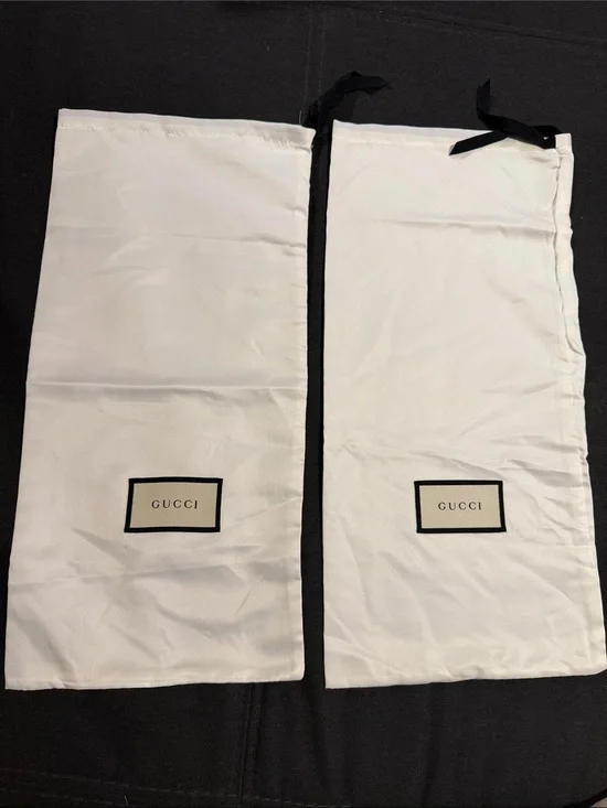 Gucci White Drawstring Dust Bags with Black Logo Patch (Set of 2)