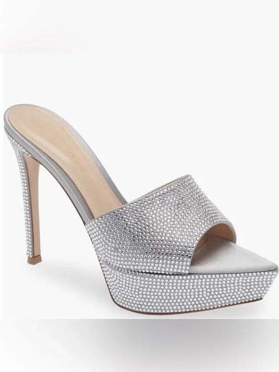 Gianvito Rossi Crystal Platform Sandal.  Size EU 38.5 US 8.5 Comes With COA.