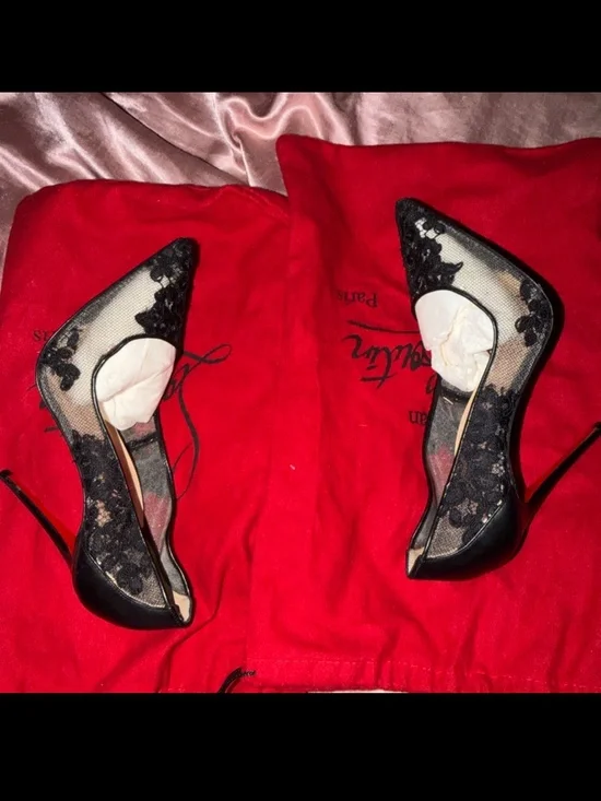 BLACK LACE CHRISTIAN LOUBOUTIN 35.5