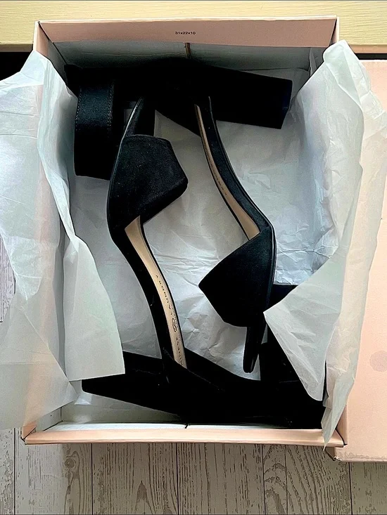 Chinese Laundry ✨New in Box✨Black Micro Suede Block Heels Wide Ankle Strap 9.5