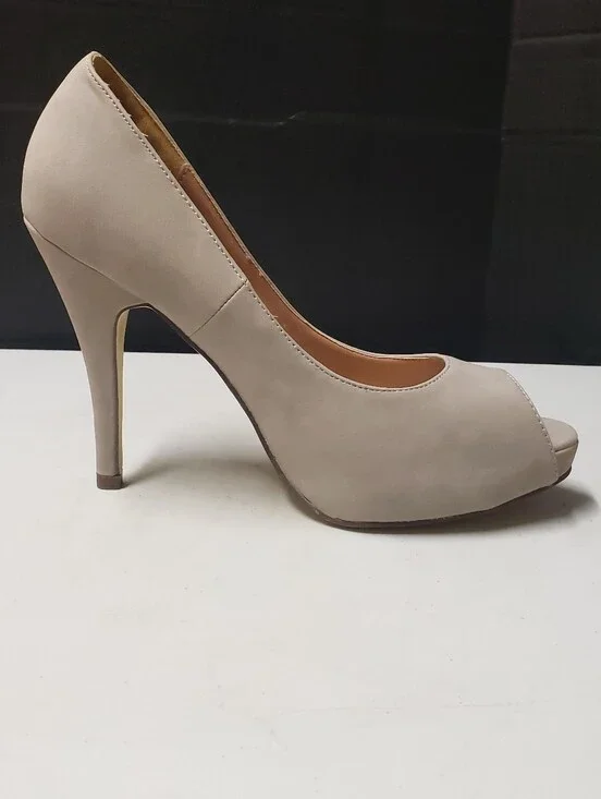 Peep-Toe High Heel Pumps in Light Gray