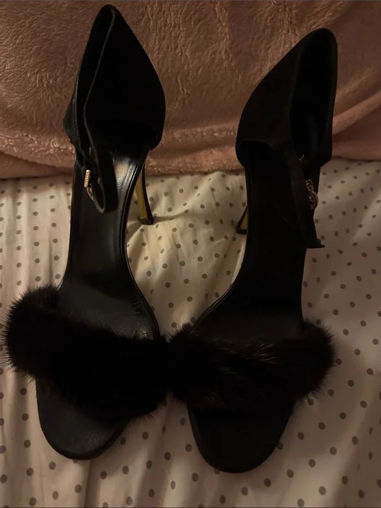 Gucci Black mink Open-Toe Stiletto Sandals sz8
