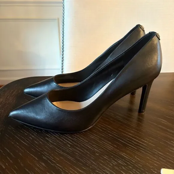 Karl Lagerfeld Women's‎ Black Leather Pointed Toe Pumps Size 8