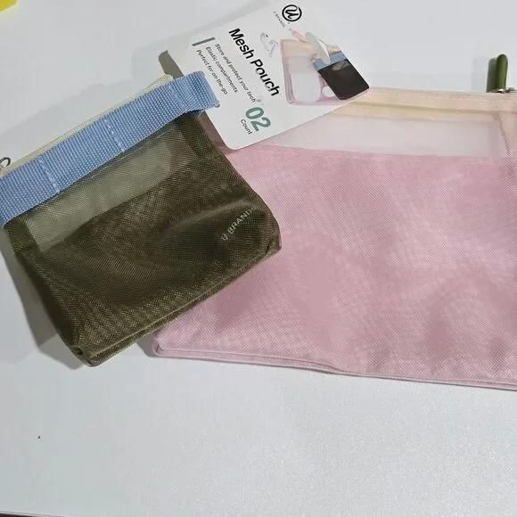 Multiuse Storage-and-organization pouches,