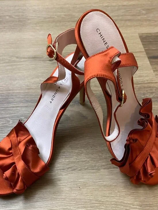 Chinese Laundry Rust Satin Ruffle Toe Ankle Strap Heels Size 9 ~ 4” Stiletto Dre