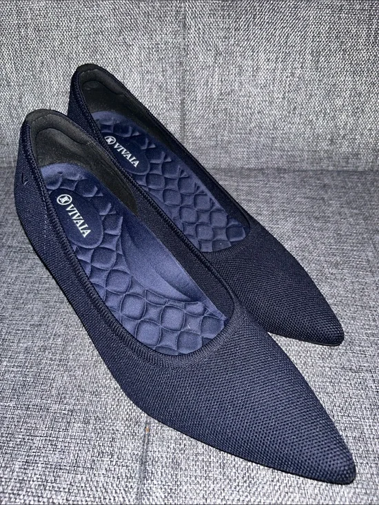 NEW - VIVAIA Women's Navy Pointed-Toe Stress Free Wedge Heel