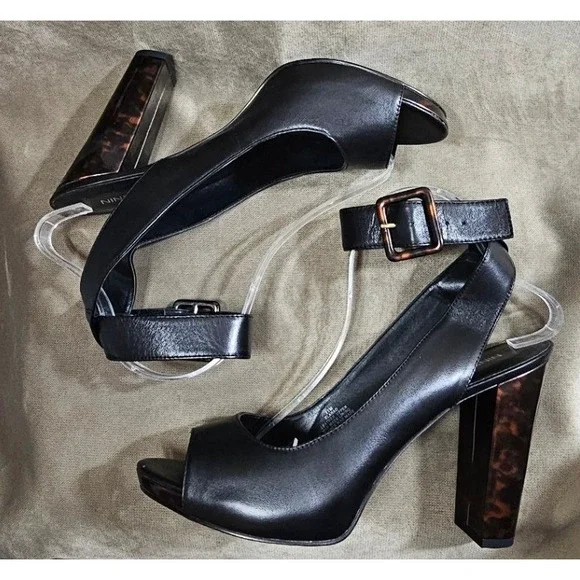 Nine West Elanao Black Leather Tortoise Block Heel Sandal Women 11M 25006722-169