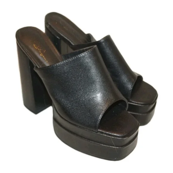 Olivia Ferguson Klayton Black Platform Chunky Block Heels Size 9