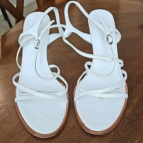 Bebe y2k‎ white, sctrappy heels size 8.5
