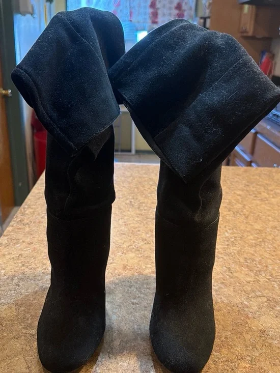 Women’s Black Suede Fold-Over Knee Boots