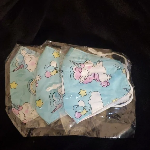 3 Kids Unicorn Mask