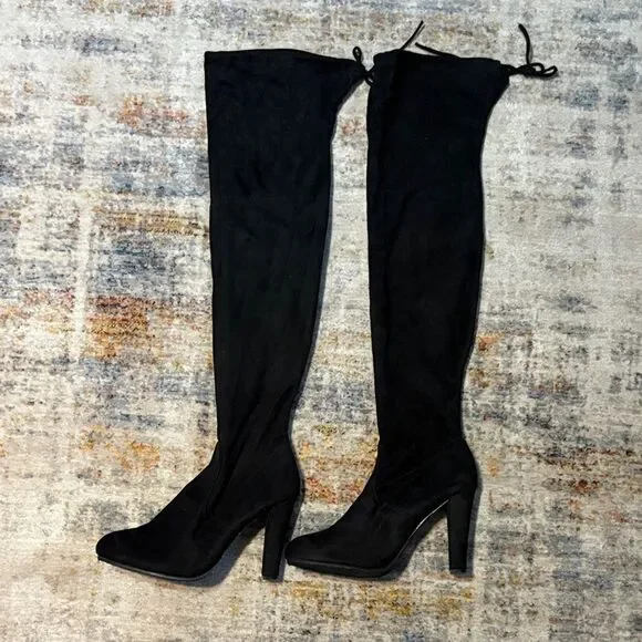 Chic Black Over-the-Knee Boots