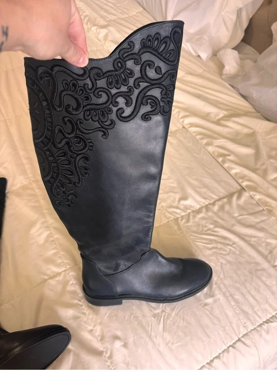 Gianni Bini Women's Black leather  Tall Embroidered Riding Boots