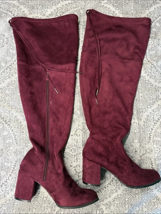 Torrid - Over-the-Knee Block Heel Boots - Burgundy - Size 10