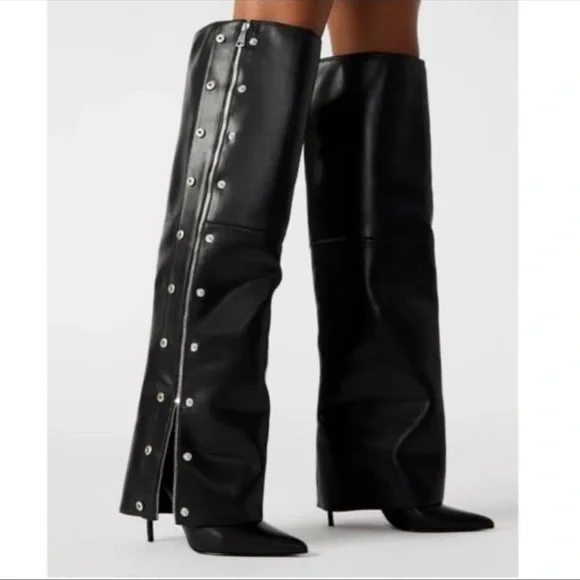 Steve‎ Madden Stone Black Leather Knee-High Women's Heeled Buttoned Boots