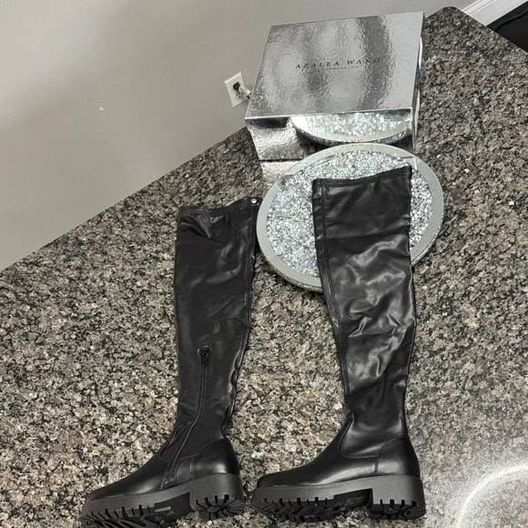 Azalea Wang Black Over the Knee Boots sock boots NWT 7