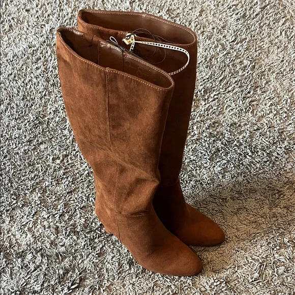 🤎JESSICA SIMPSON Brown Suede Knee-High Boots