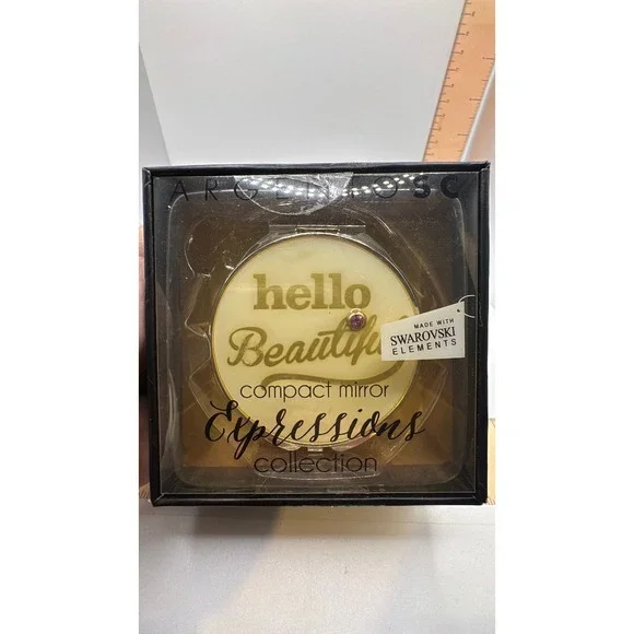 Hello Beautiful Compact‎ mirror