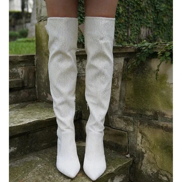 Antonio Melani x Nicola Bathie Over-the-Knee Ivory Lace Boots With Bows Size 7.5