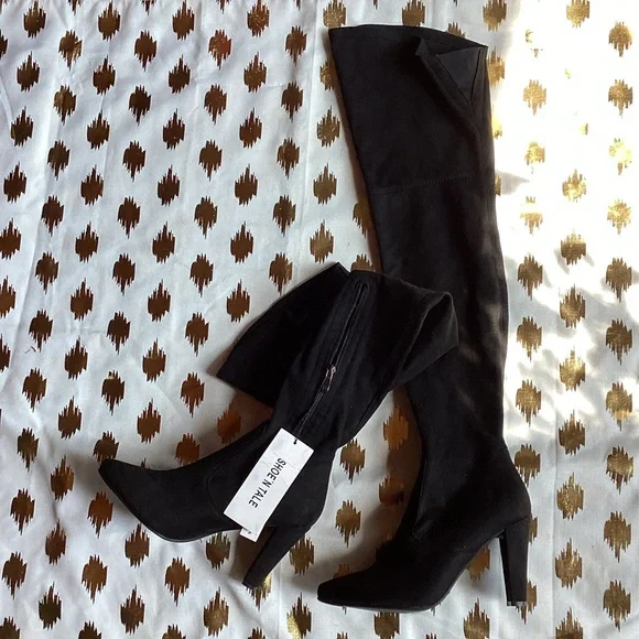 ShoeNTale Black Suede Over-the-Knee Pointed Heel Boots