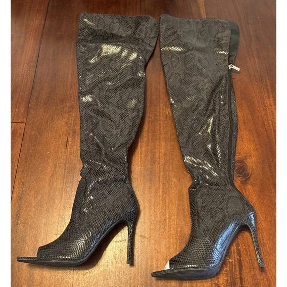 Cape Robbin Women's Black Snakeskin Knee High‎ Stiletto Boots Open Toe Size 7.5
