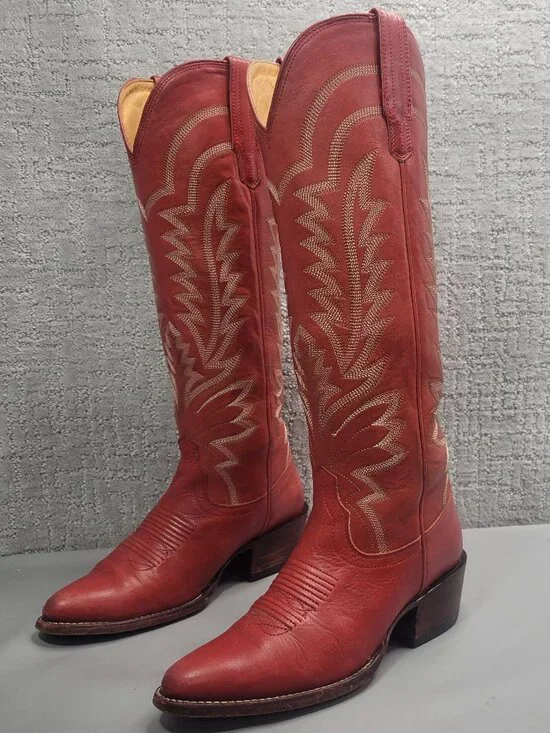 Tecovas The Abby Women's Size US 7.5B Crimson Cowhide Cowgirl Boots.