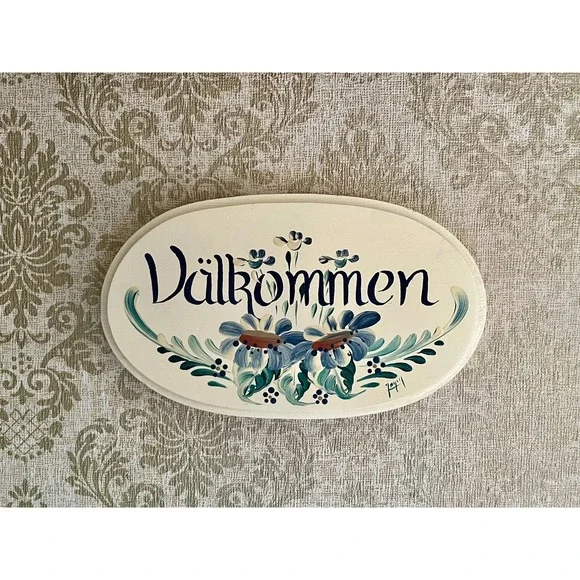 Vintage Hand‑Painted Swedish 