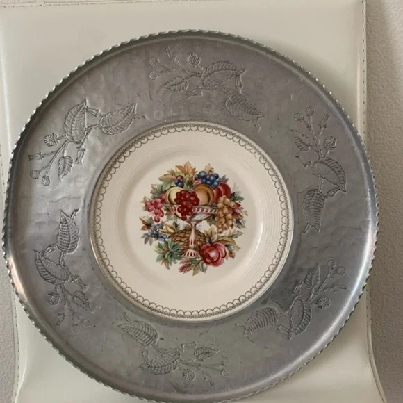 Triumph imperial Victorian platter set