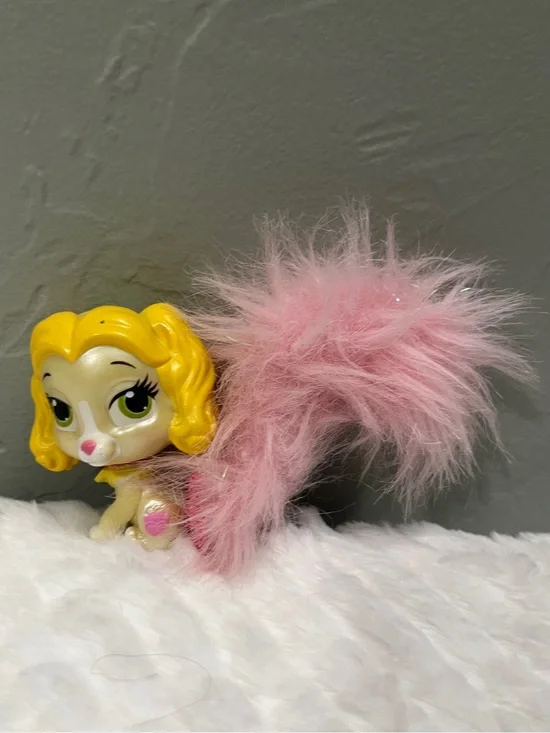 Disney Palace Pets Teacup Princess Belle's Puppy 2