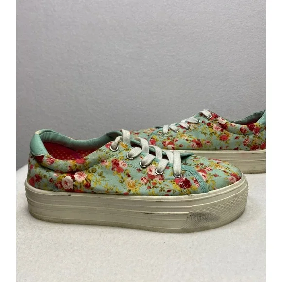 Shoedazzle Floral‎ Platform Sneakers Womens Size 7 Mint Green Rose Print Lace Up