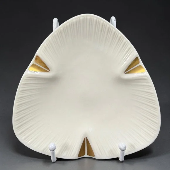 Lenox Vintage Porcelain‎ Triangular Ashtray Trinket Dish Gold Trim Ivory Cream