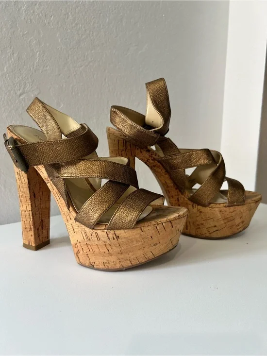 Enzo Angiolini Vintage Y2K Metallic Bronze Strappy Cork Platform Sandals