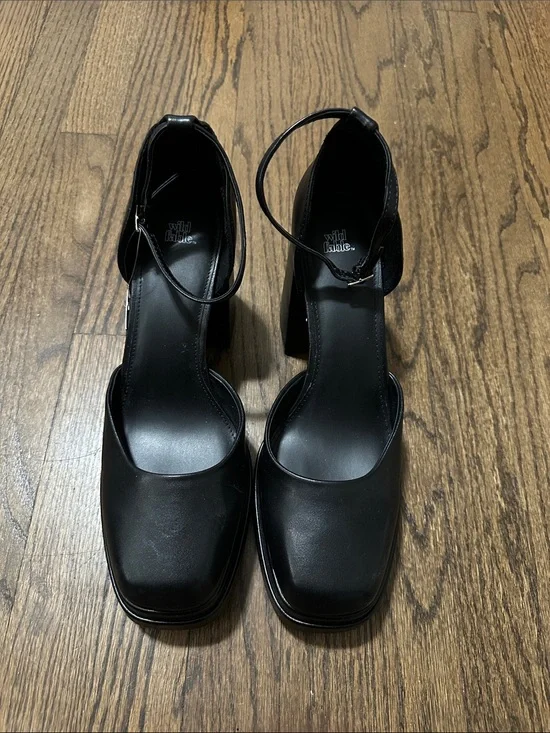 Wild Fable Black Square-Toe Platform Ankle-Strap Block Heels 11