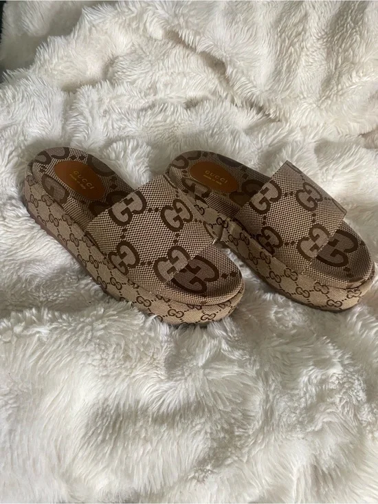 GG Canvas Platform Slides