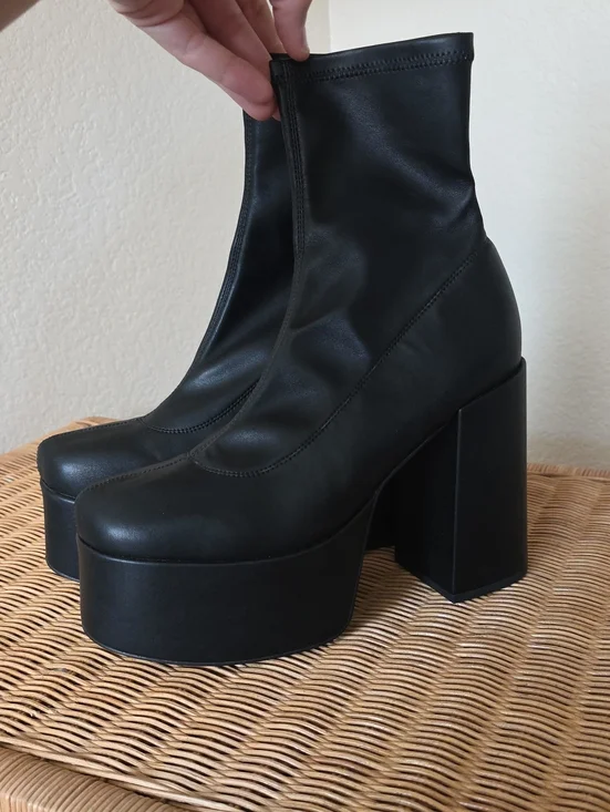 Platform High-Heel Ankle Boots - Black