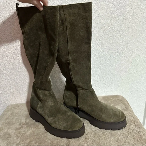 VINCE CAMUTO Women‎ Size 7M Green Suede Nettrio Platform Lug Sole Knee-High Boot