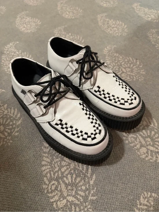 T.U.K White Leather Creepers