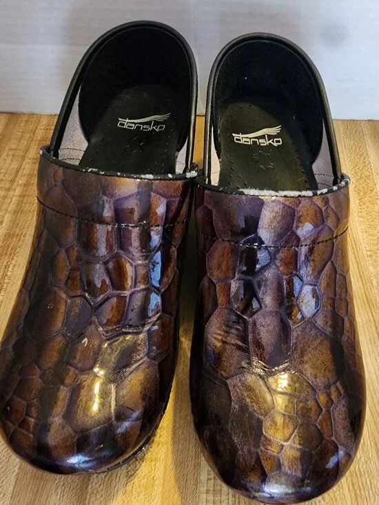 Dansko Professionals