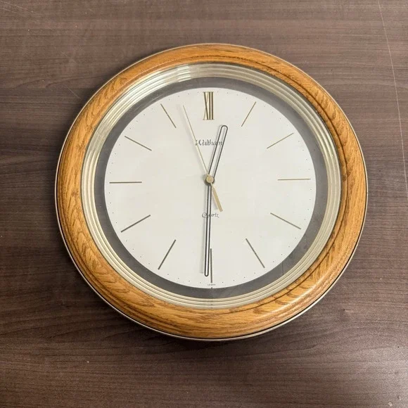 Mid Century Waltham Oak Wood Gold Rim Glass Face 12