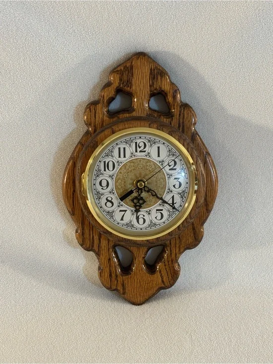 Vintage Kienzle Quartz Oak Wall Clock Decorative Wood Hanging Clock