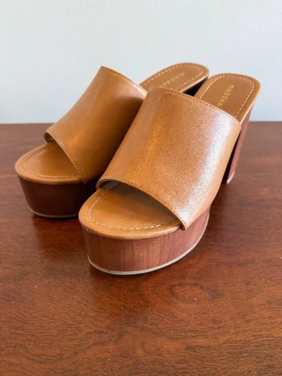 Madden Girl Hill Platform Slide Sandals Tan Open Toe Women's Size 7.5