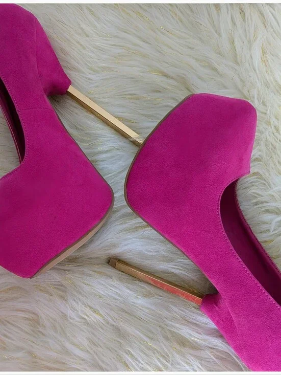 Qupid Fuchsia 