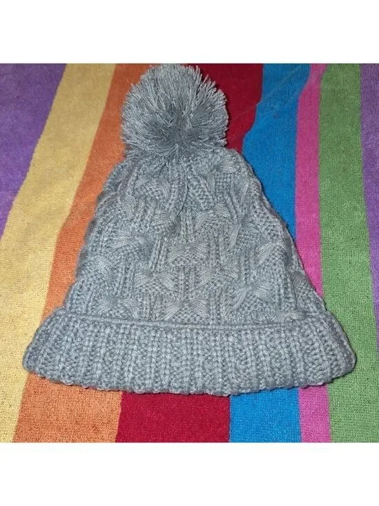 Gray Knit Pom Pom Stocking Cap