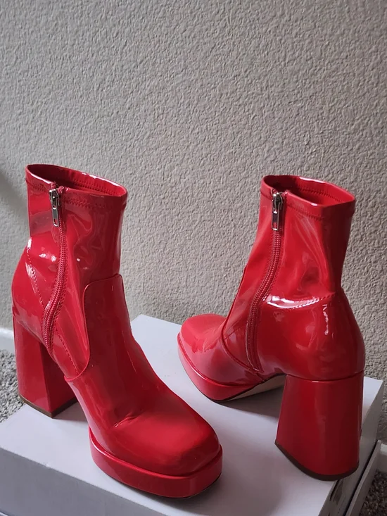 Steve Madden EVER Red Patent Platform Ankle Boots Chunky Block Heel Women's 7.5