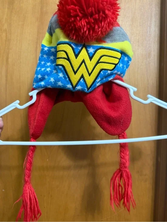 Wonder women winter hat